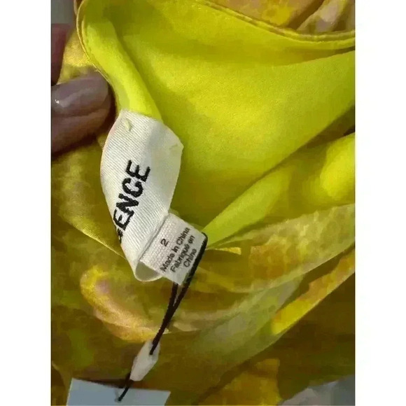 New NWT L'AGENCE Estee Twist Neckline Dress in Lemon Tonic Multi Python Snake Re - Picture 7 of 7